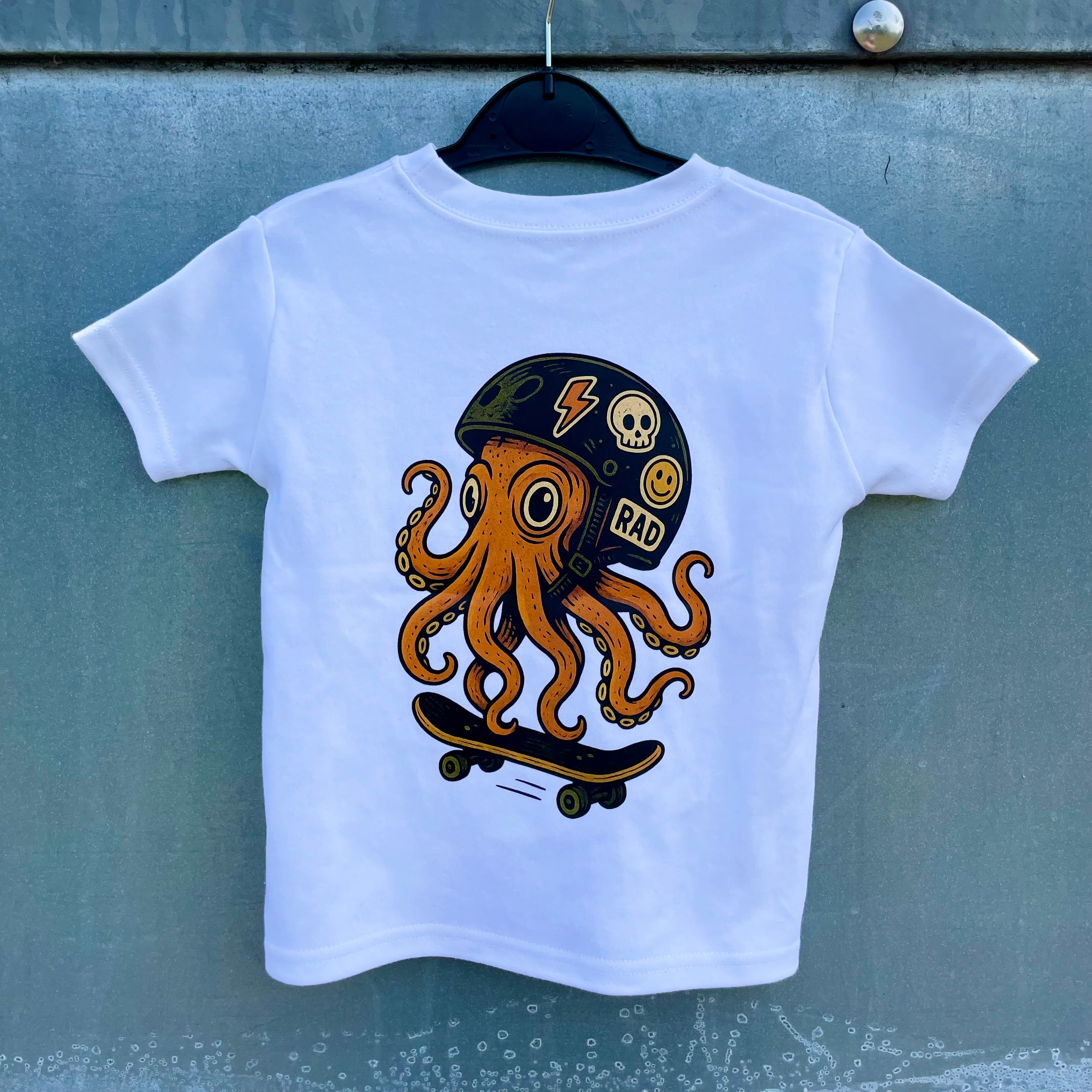 'RAD OCTOPUS' TEE
